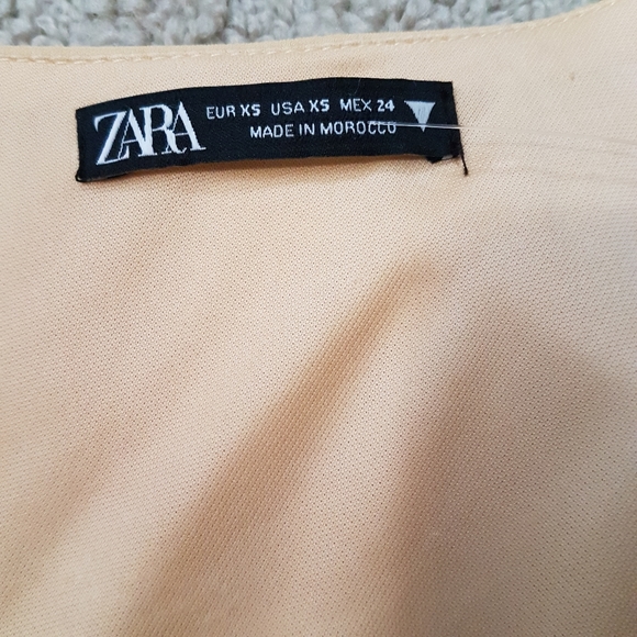 Zara Women's Sleeveless w/ Metal Detail Bodysuit Butter Yellow Sz XS NWT - Picture 12 of 13